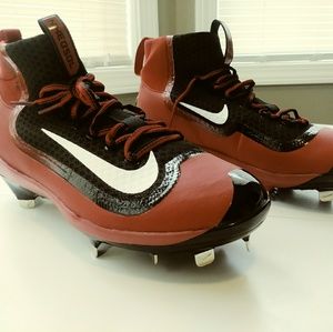 Nike Air Hurache 2K Filth Mid metal cleats